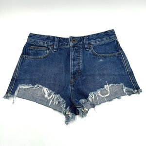 Free People Shorty Jean Shorts Denim Raw Button Fly Distressed Cut Off Size 27